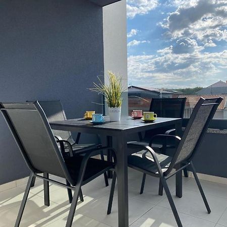 Adria-Appartment-Island-Vir #Sea #Beach #Wifi #Privateparking #Netflix Luaran gambar