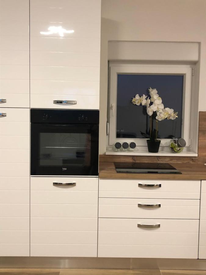 Adria-Appartment-Island-Vir #Sea #Beach #Wifi #Privateparking #Netflix Luaran gambar