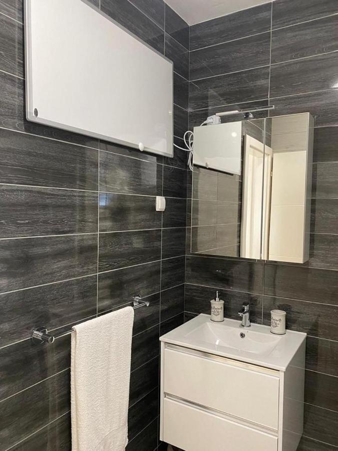 Adria-Appartment-Island-Vir #Sea #Beach #Wifi #Privateparking #Netflix Luaran gambar