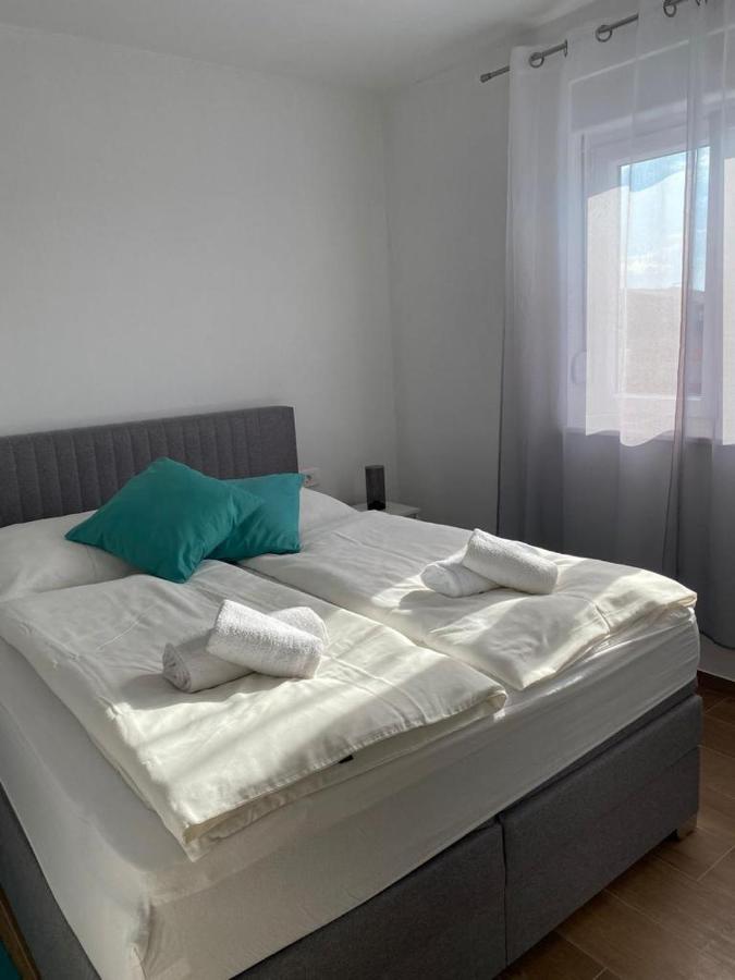 Adria-Appartment-Island-Vir #Sea #Beach #Wifi #Privateparking #Netflix Luaran gambar