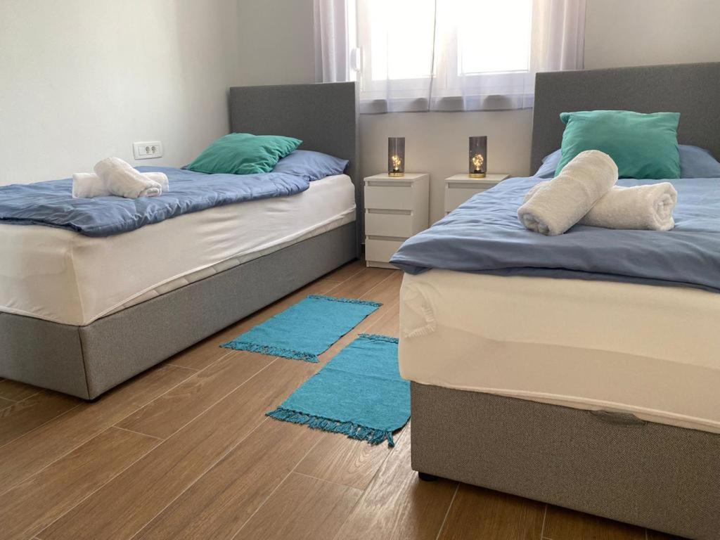 Adria-Appartment-Island-Vir #Sea #Beach #Wifi #Privateparking #Netflix Luaran gambar